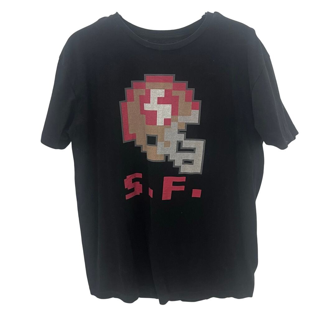 San Francisco 49ers SF Retro 8 Bit Pixel Football Helmet Black Graphic T-Shirt L